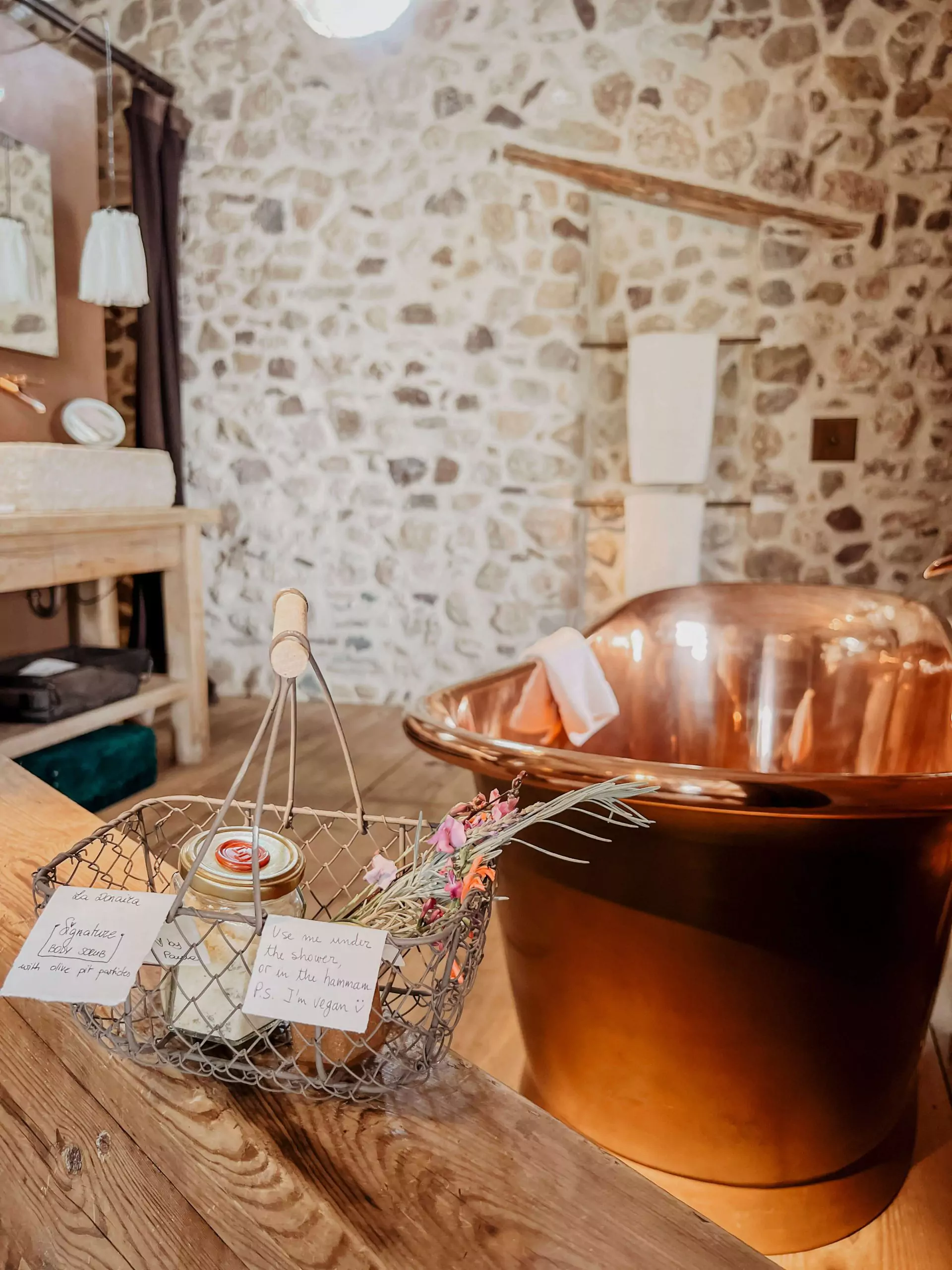 cocotravel travelbirds ladonaira 03 scaled