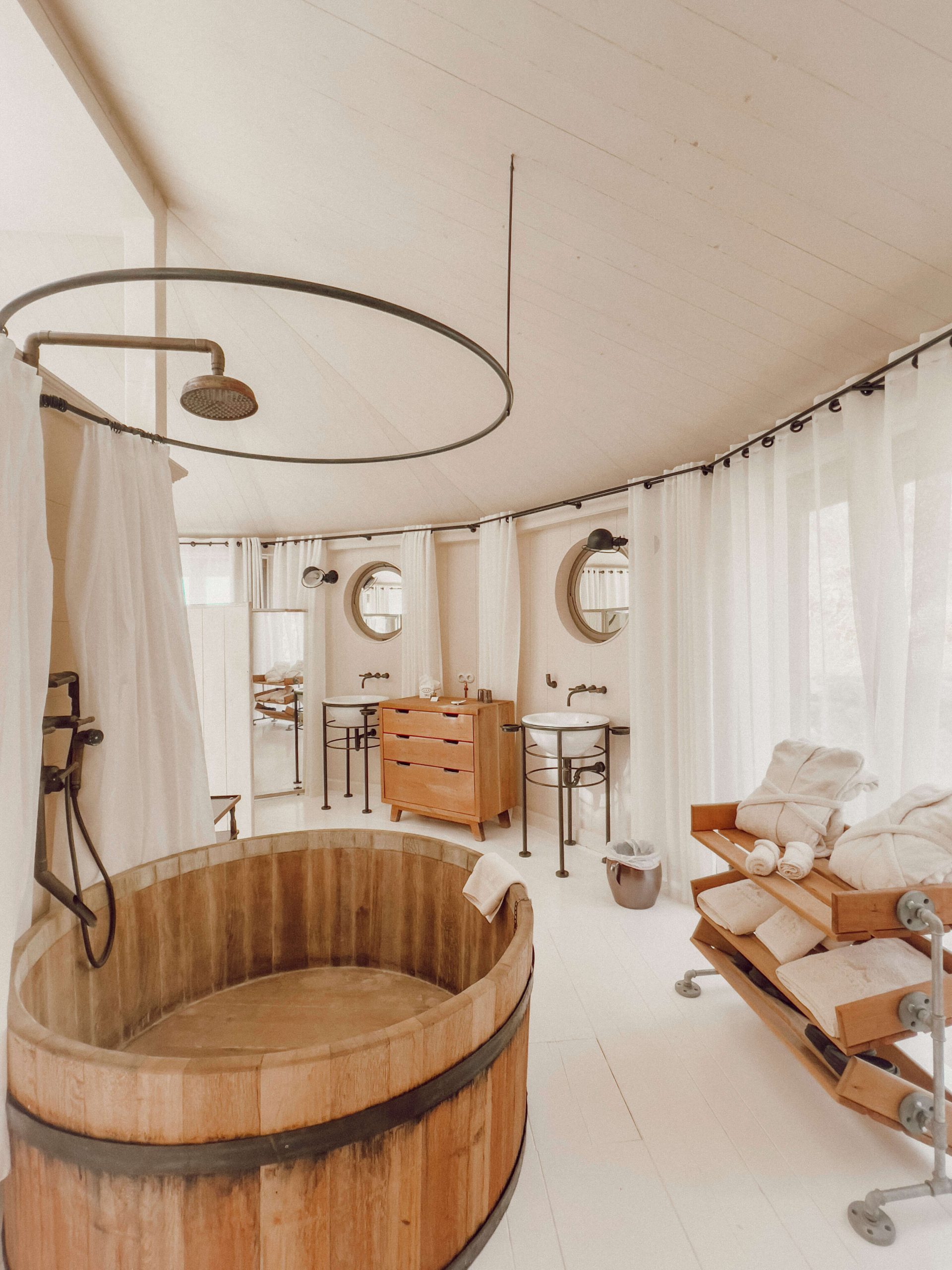 cocotravel travelbirds ladonaira 21 scaled cocotravel travelbirds ladonaira 21 scaled