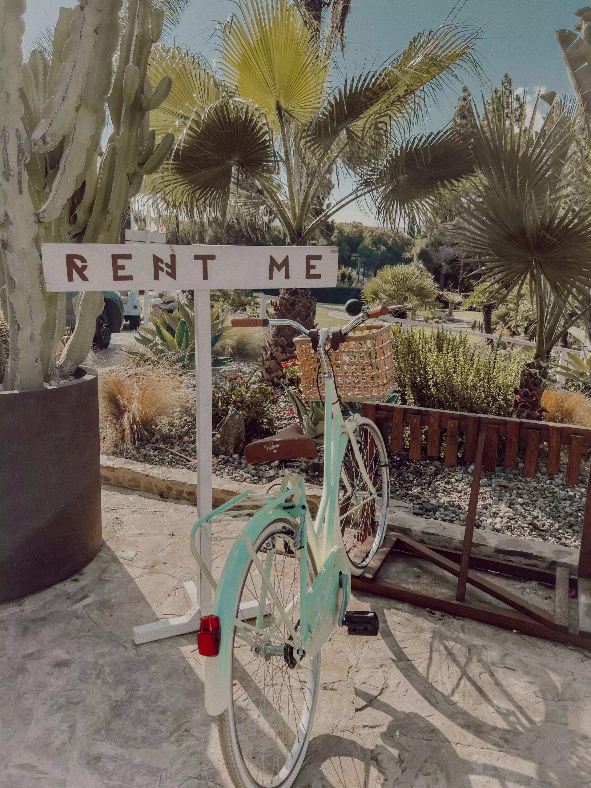 cocotravel travelbirds marbella 17 scaled