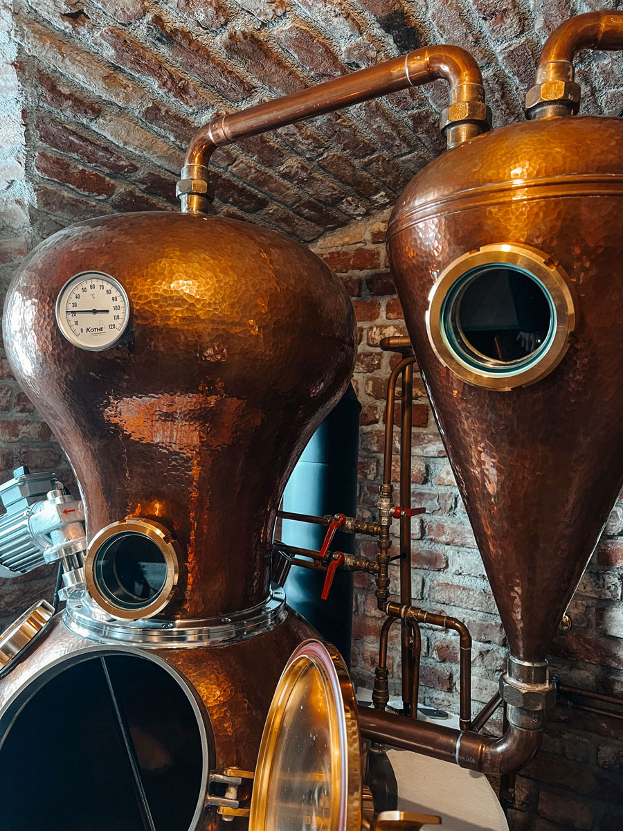 Winterstellgut Schnapsbrennerei2