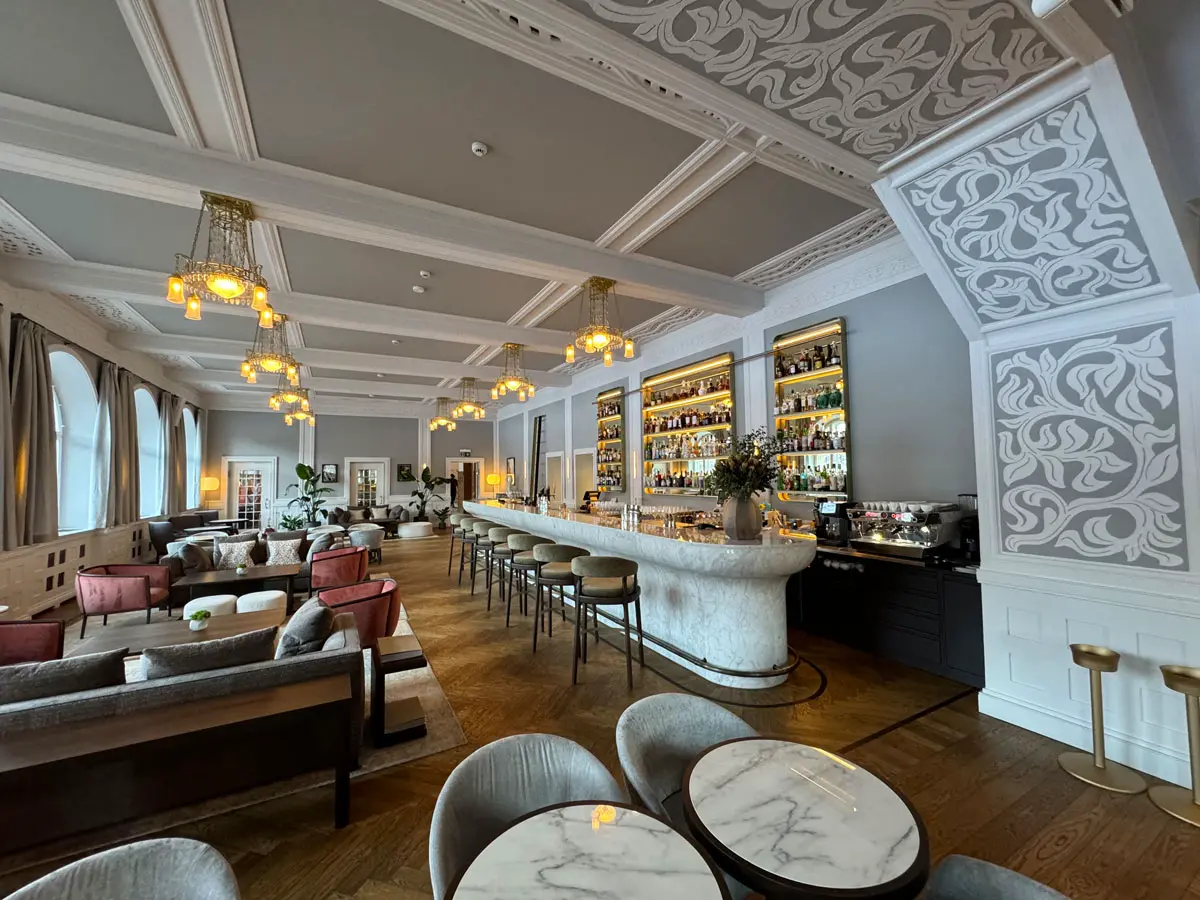 cocotravel grace st moritz n5 the bar