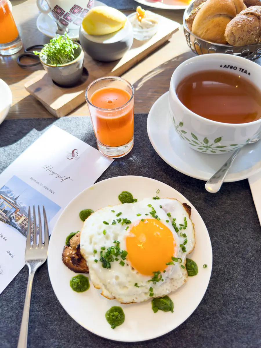 Tauroa Seehotel Grundlsee Fruehstueck 7 Tauroa Seehotel Grundlsee Fruehstueck 7