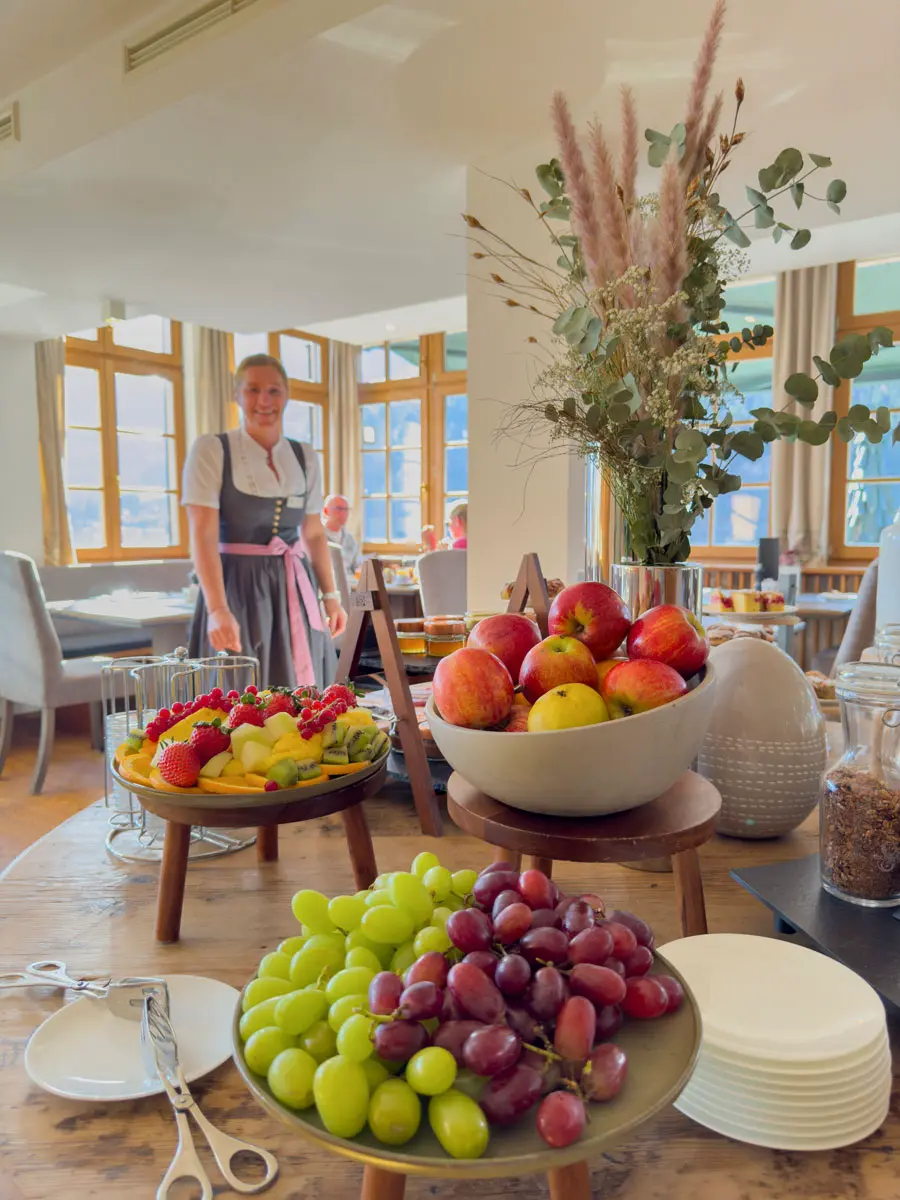 Tauroa Seehotel Grundlsee Fruehstueck Tauroa Seehotel Grundlsee Fruehstueck