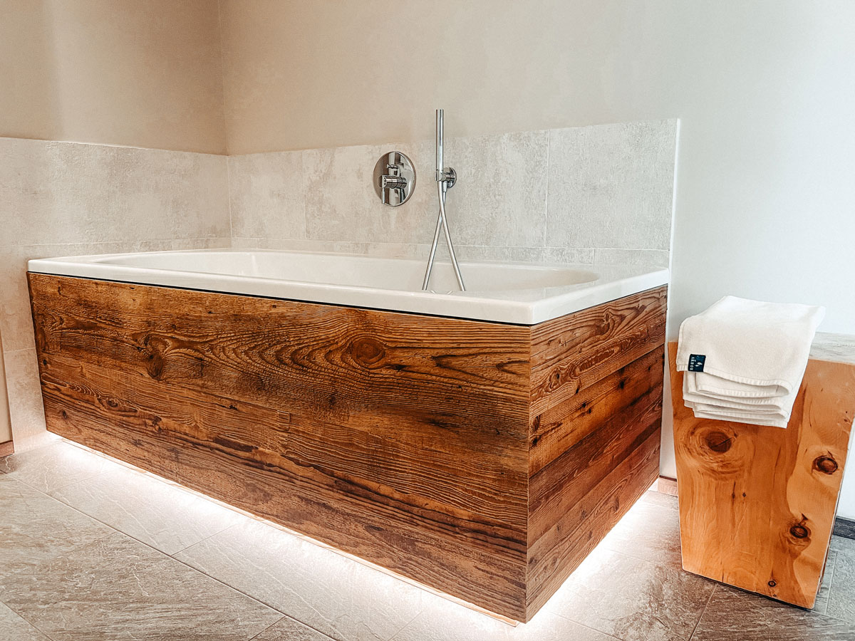 COCOtravel MyArbor Badezimmer Badewanne COCOtravel MyArbor Badezimmer Badewanne