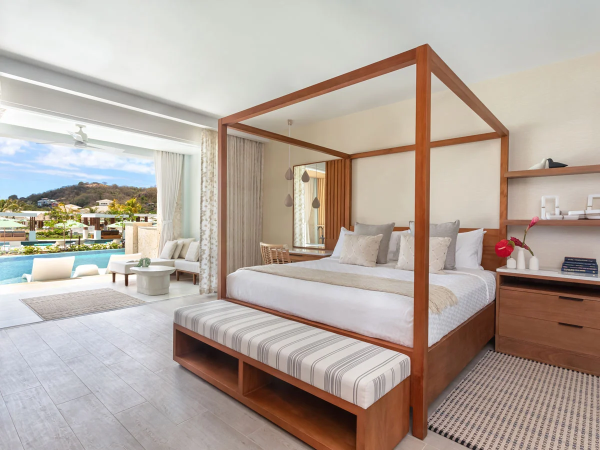 Sandals Saint Vincent Swim up Suite 3I6A7216  c  Sandals Resorts 1