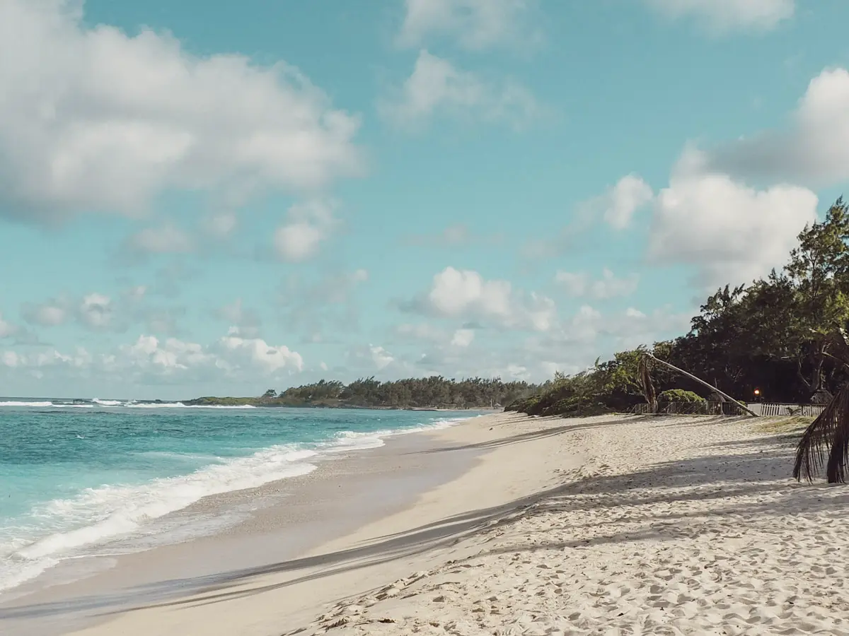 COCOtravel Beachcomber Shandrani Beach 9