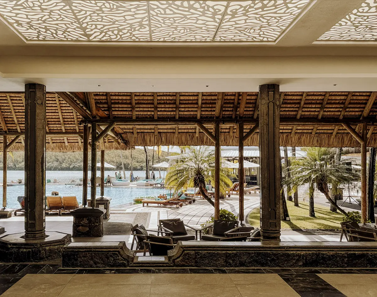 COCOtravel Beachcomber Shandrani Lobby