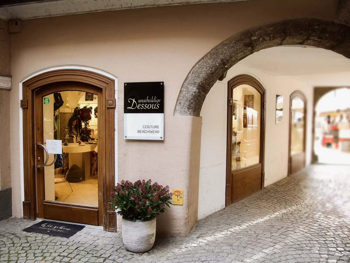 COCOtravel ThingstodoinSalzburg UnschuldigeDessous4