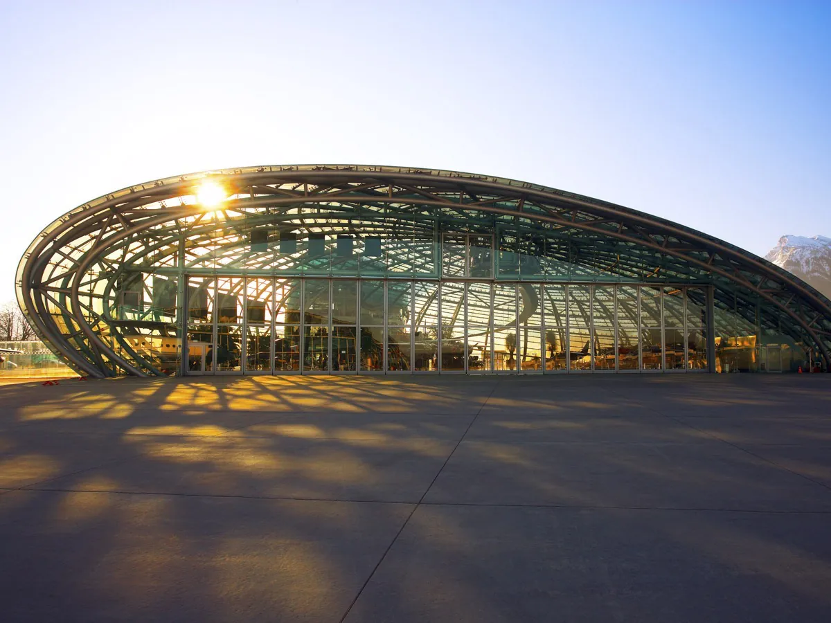 COCOtravel thingstodoinSalzburg Hangar7