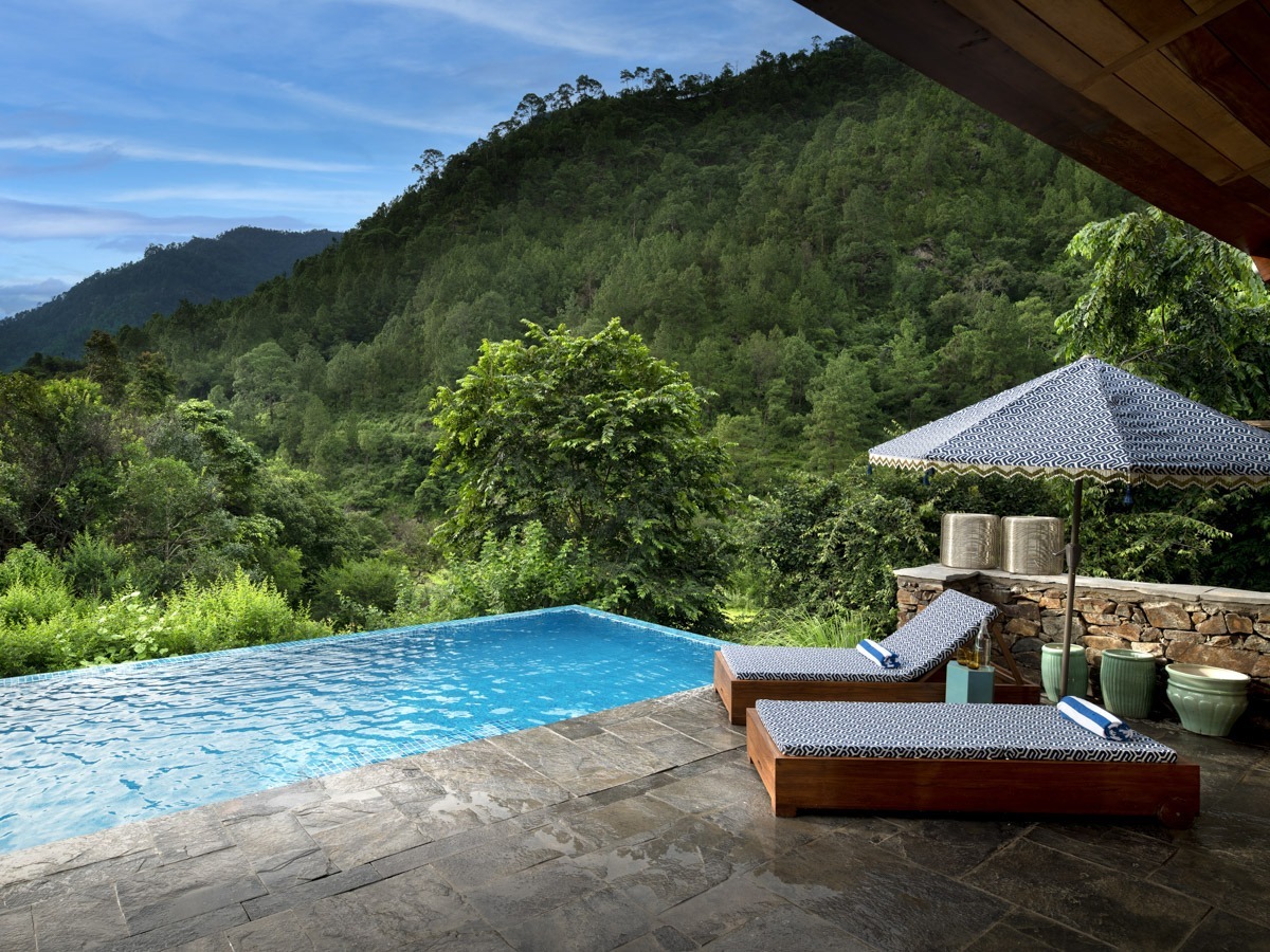 andBeyond Punakha River Lodge family suite pool deck