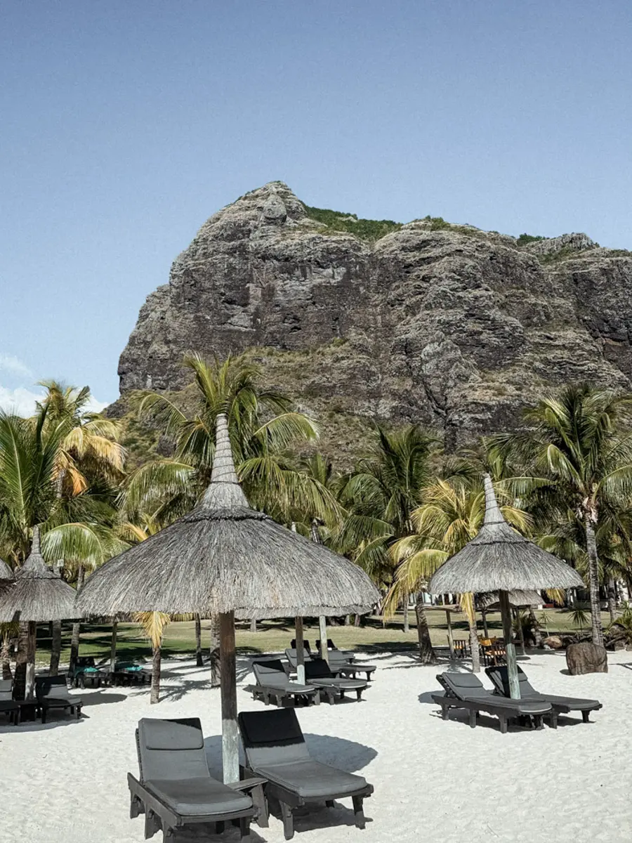 COCOtravel Beachcomber Dinarobin Beach 4 COCOtravel Beachcomber Dinarobin Beach 4