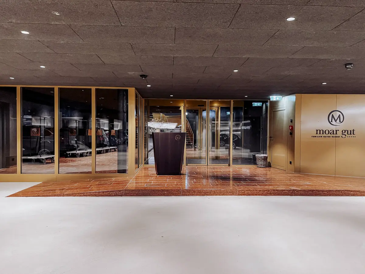 COCOtravel Moargut Sommer Garage 2