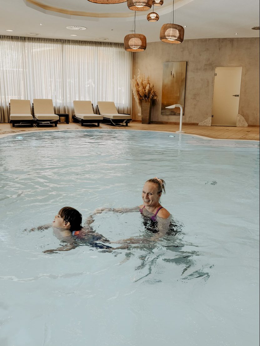 COCOtravel PostFamilyResort Schwimmkurs 2 e1727102459241 COCOtravel PostFamilyResort Schwimmkurs 2 e1727102459241