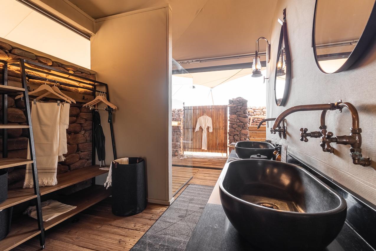 DesertRhinoCamp Rooms Standard 0724 TC 048 T