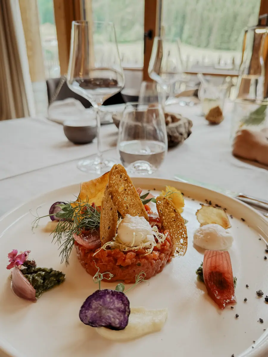 COCOtravel Valsegg Restaurant 143