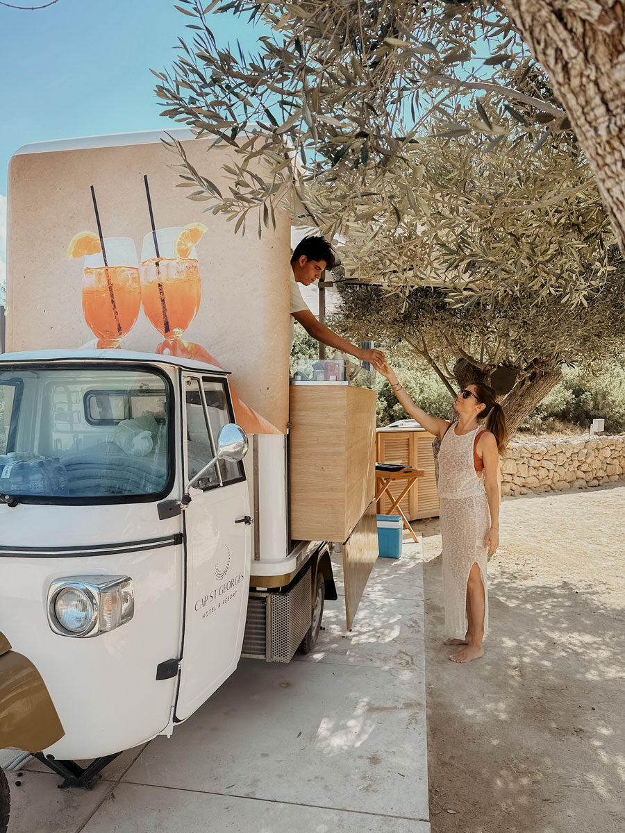 COCOtravel Zypern CapStGeorges Kaffeewagen 4