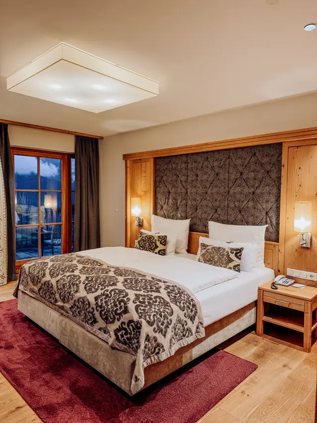 202409 SchlosshotelFiss Tag1 3Suite Roomtour11