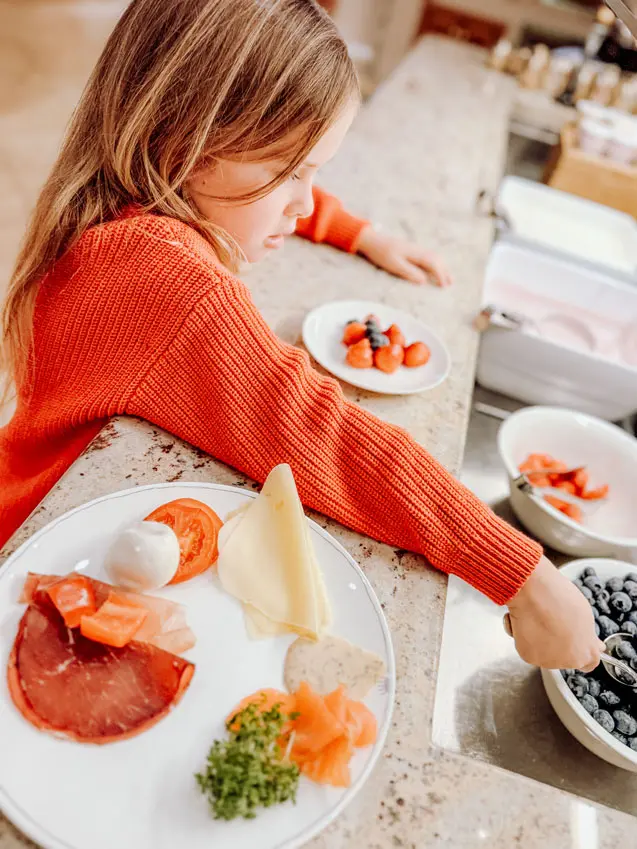 202409 SchlosshotelFiss Tag2 1 Fruehstueck16