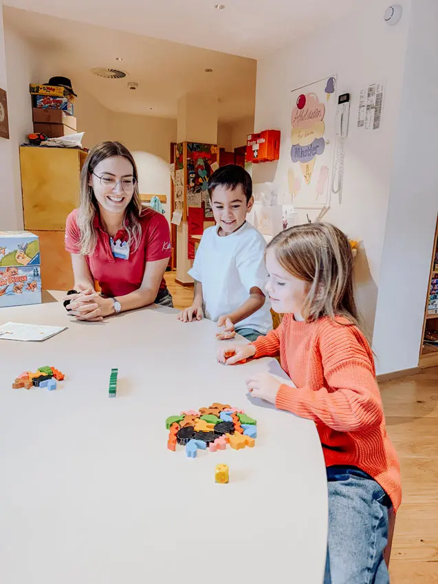 202409 SchlosshotelFiss Tag2 2 KidsClub9