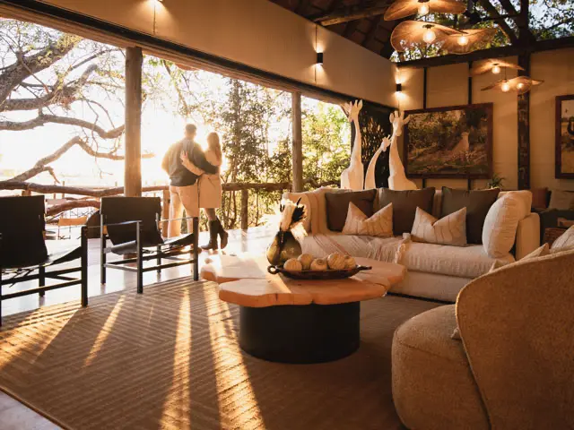 Tubu Tree Botswana Interior