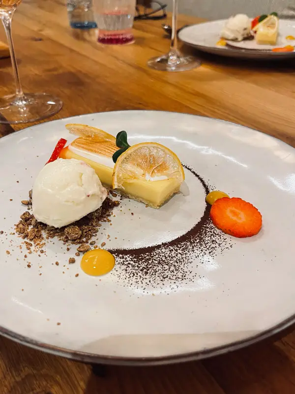 COCOtravel Seevilla Restaurant Zitronentarte