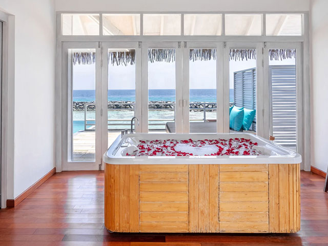 NH Maldives Kuda Rah Resort 4