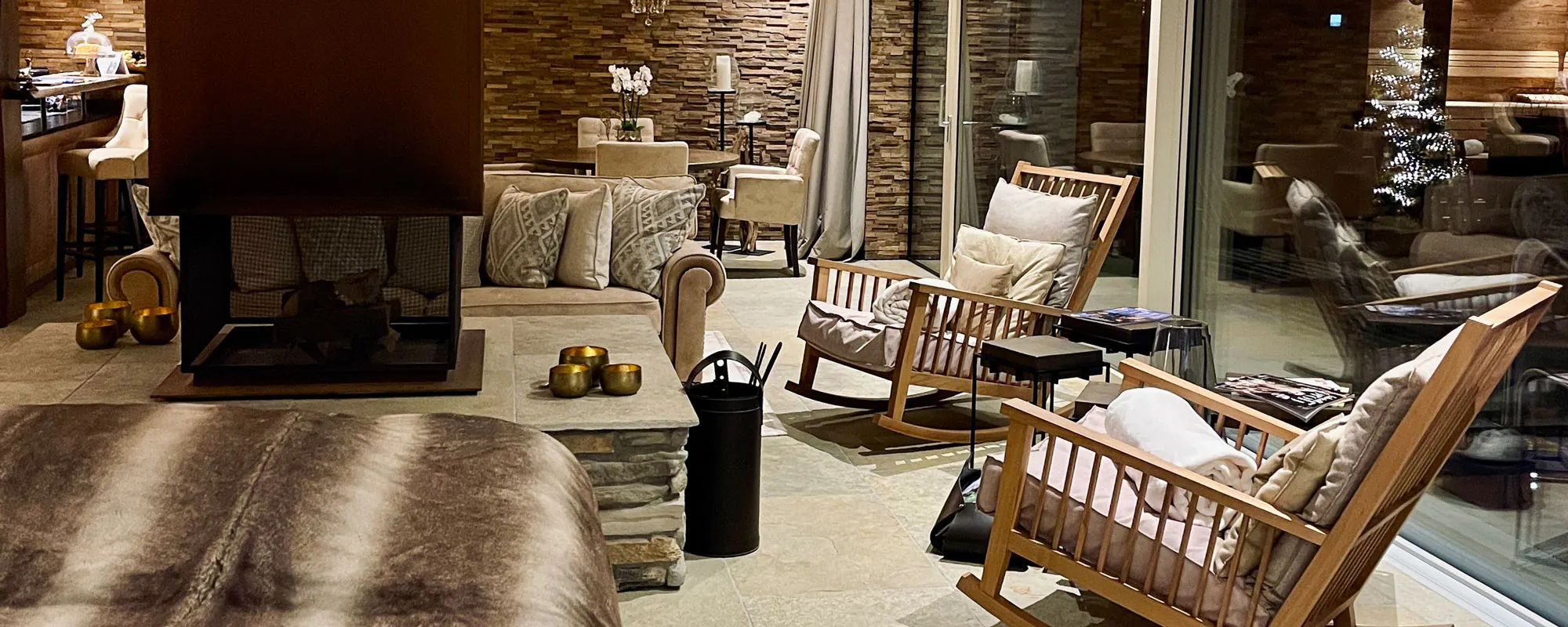 COCOtravel Golden Hill 2 Header