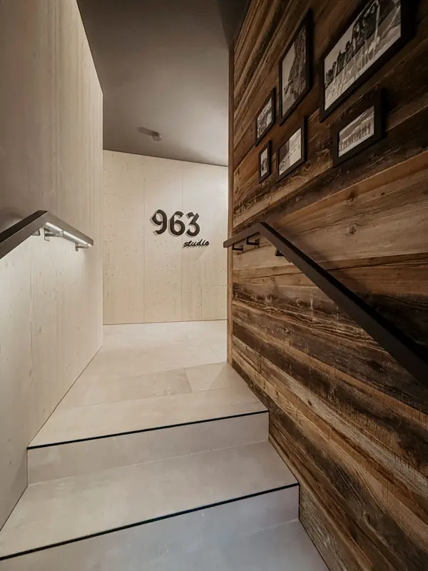 COCOtravel Oesterreich Studio963 Flur 9