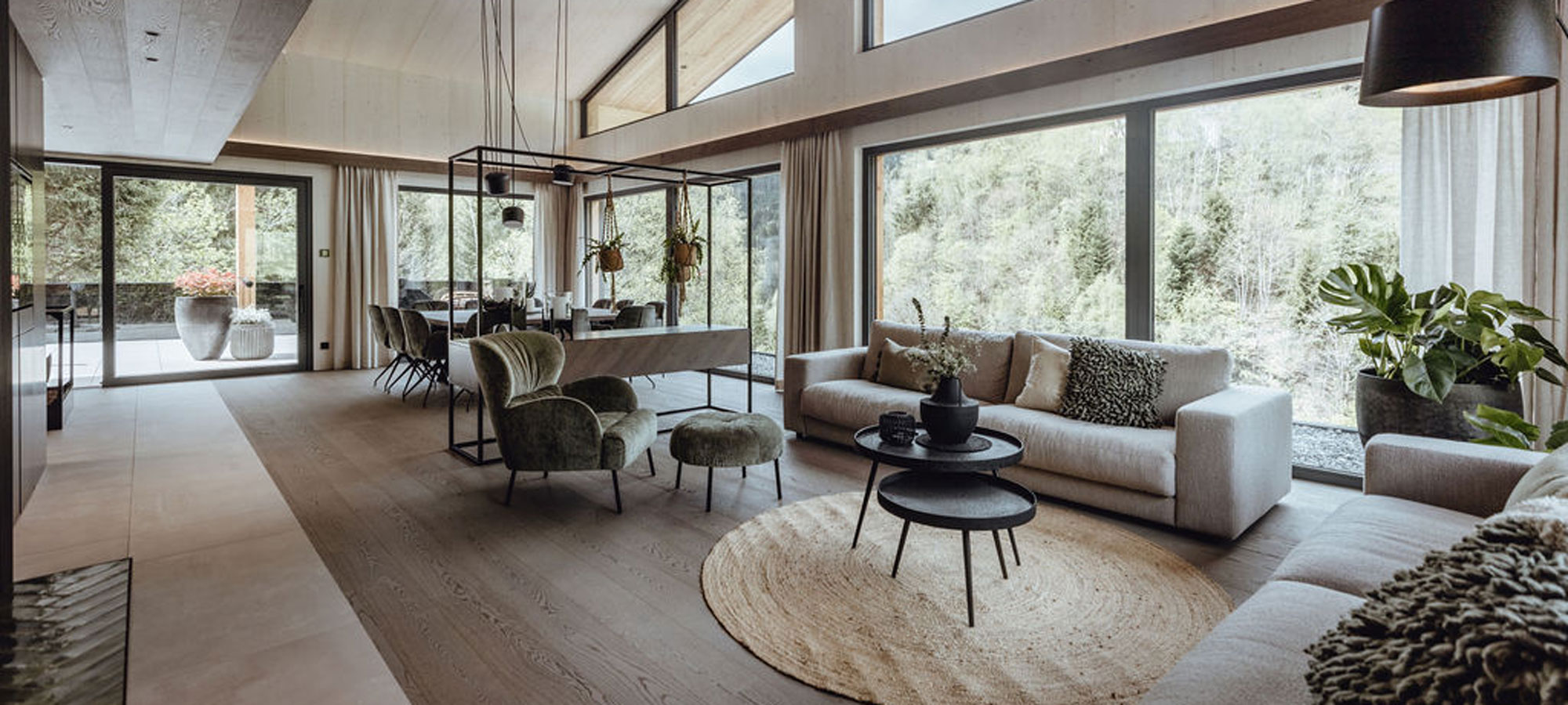 COCOtravel Studio963 Header 2