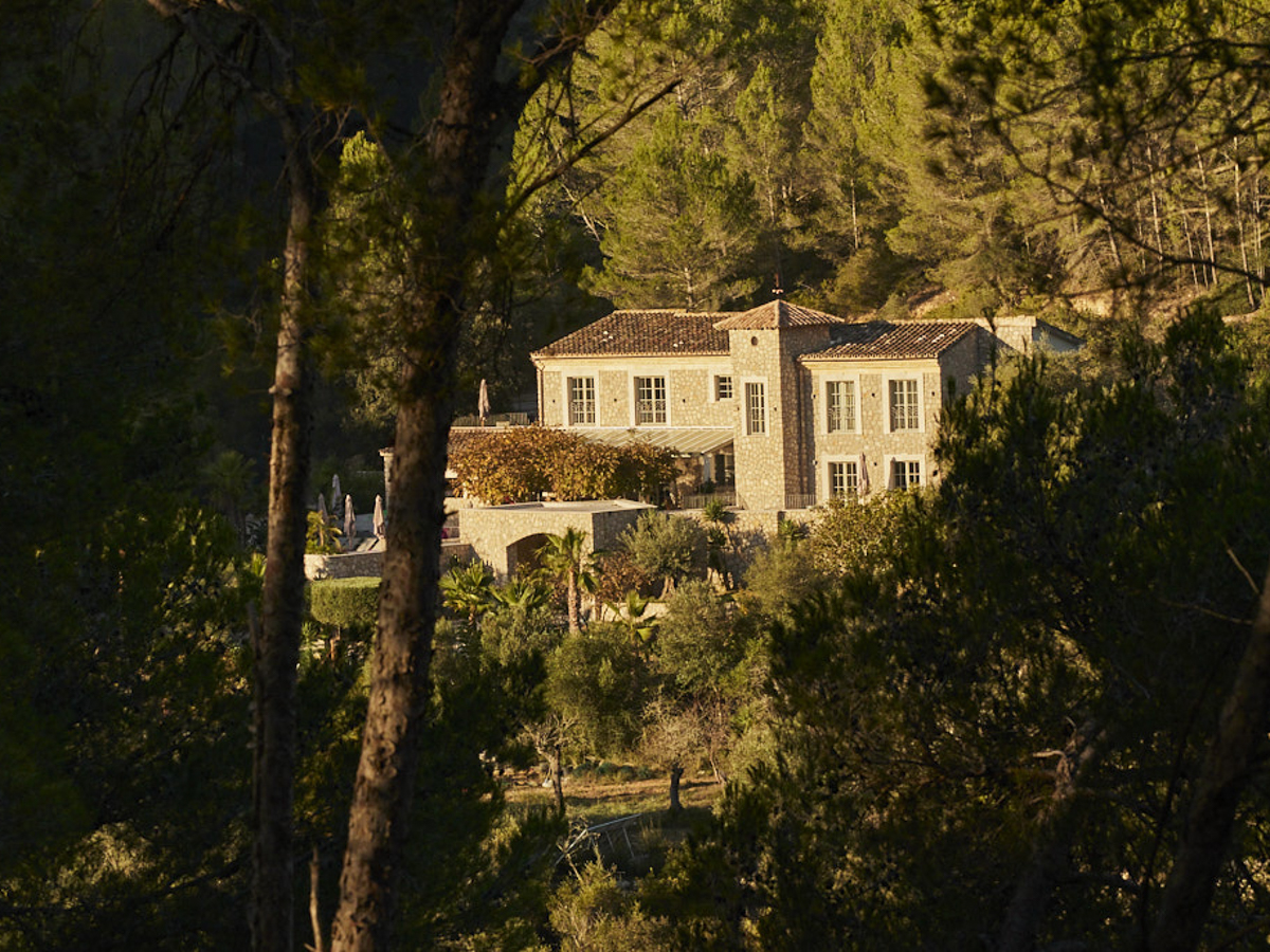 Haus Pool Tag2 top 348