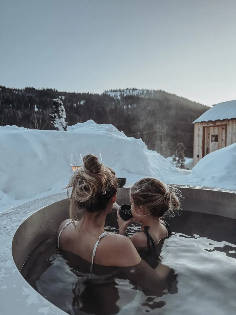 COCOCOtravel Birgkar Hotpot 1