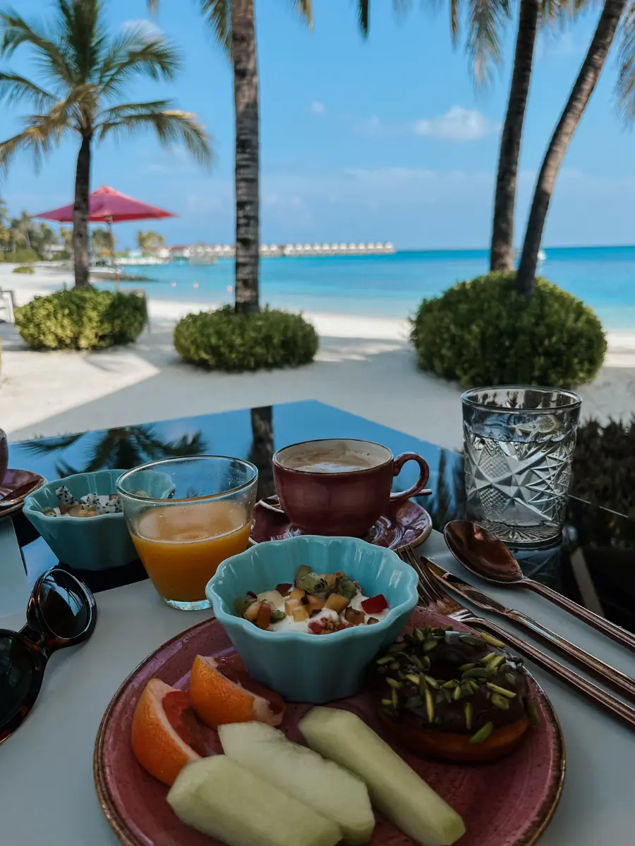 COCOtravel Oblu Select Lobigili Fruehstueck