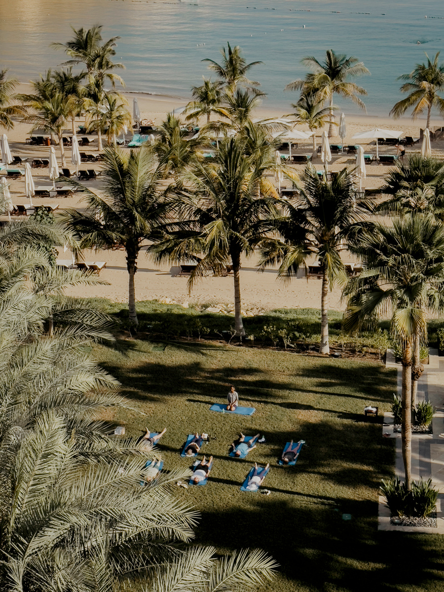 COCOtravel Oman JumeirahMuscatBay Yoga COCOtravel Oman JumeirahMuscatBay Yoga