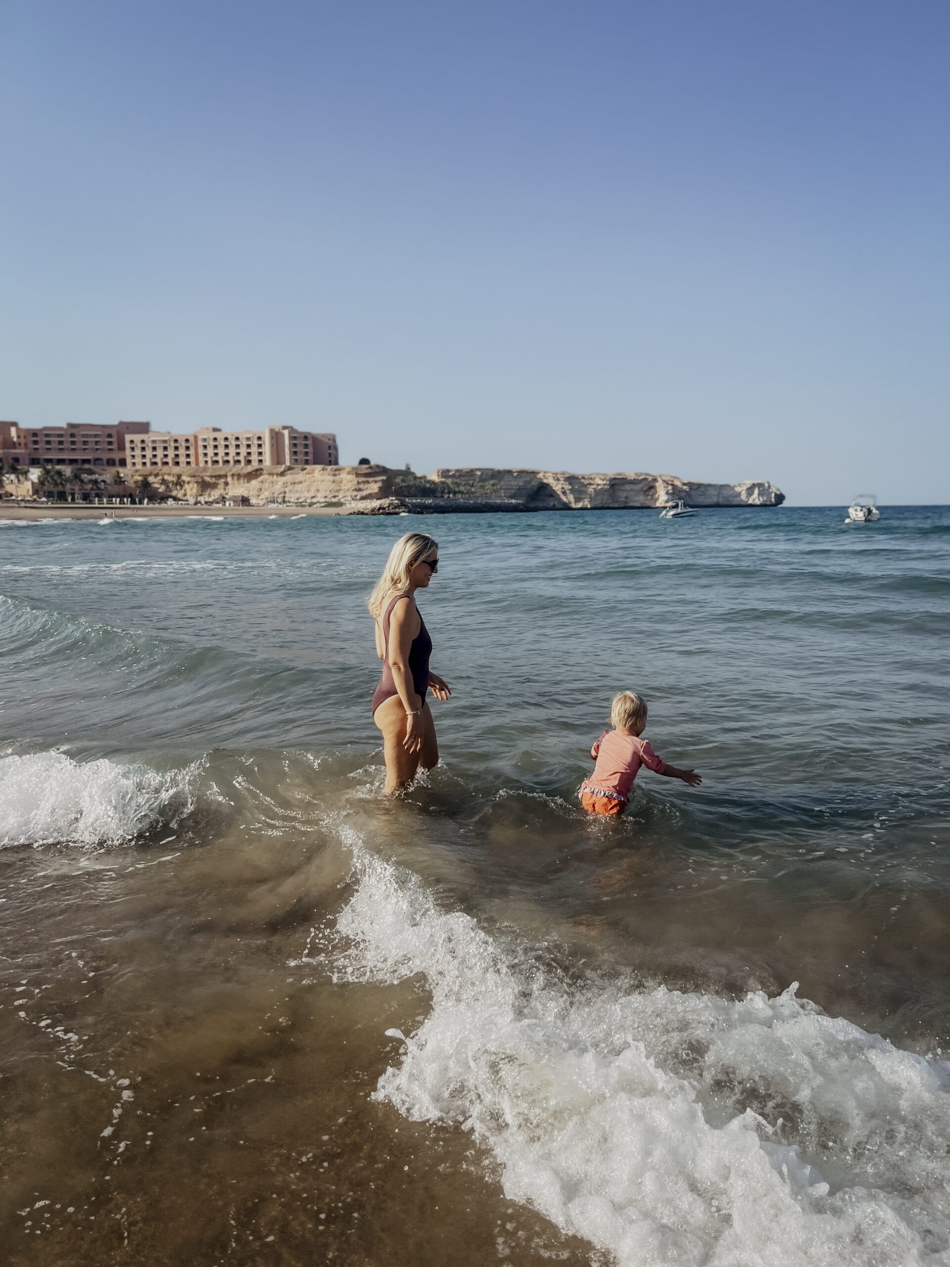 COCOtravel Oman ShangriLa Beach 3 scaled COCOtravel Oman ShangriLa Beach 3 scaled