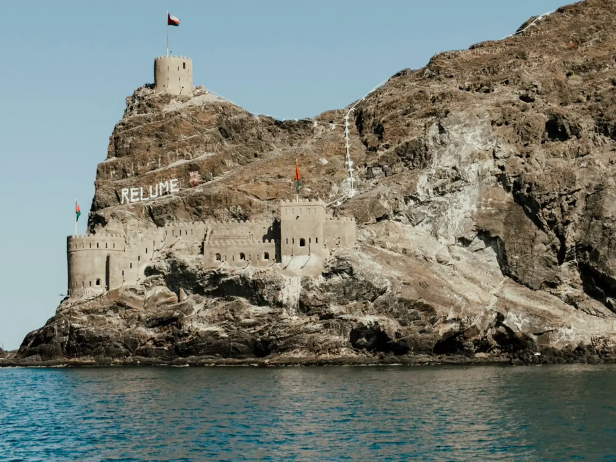 COCOtravel Oman ShangriLa DelphinTour 11.jpg