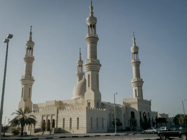 COCOtravel RAK Moschee 2