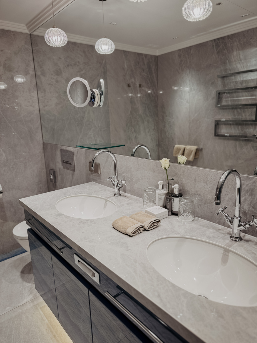 COCOtravel SchlossSeefels Badezimmer