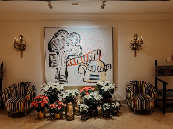 COCOtravel SchlossSeefels Kunst Lobby.JPG