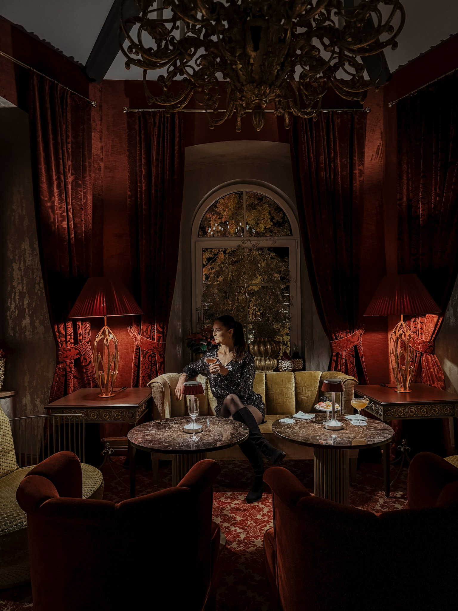 COCOtravel SchlossSeefels Schlossbar