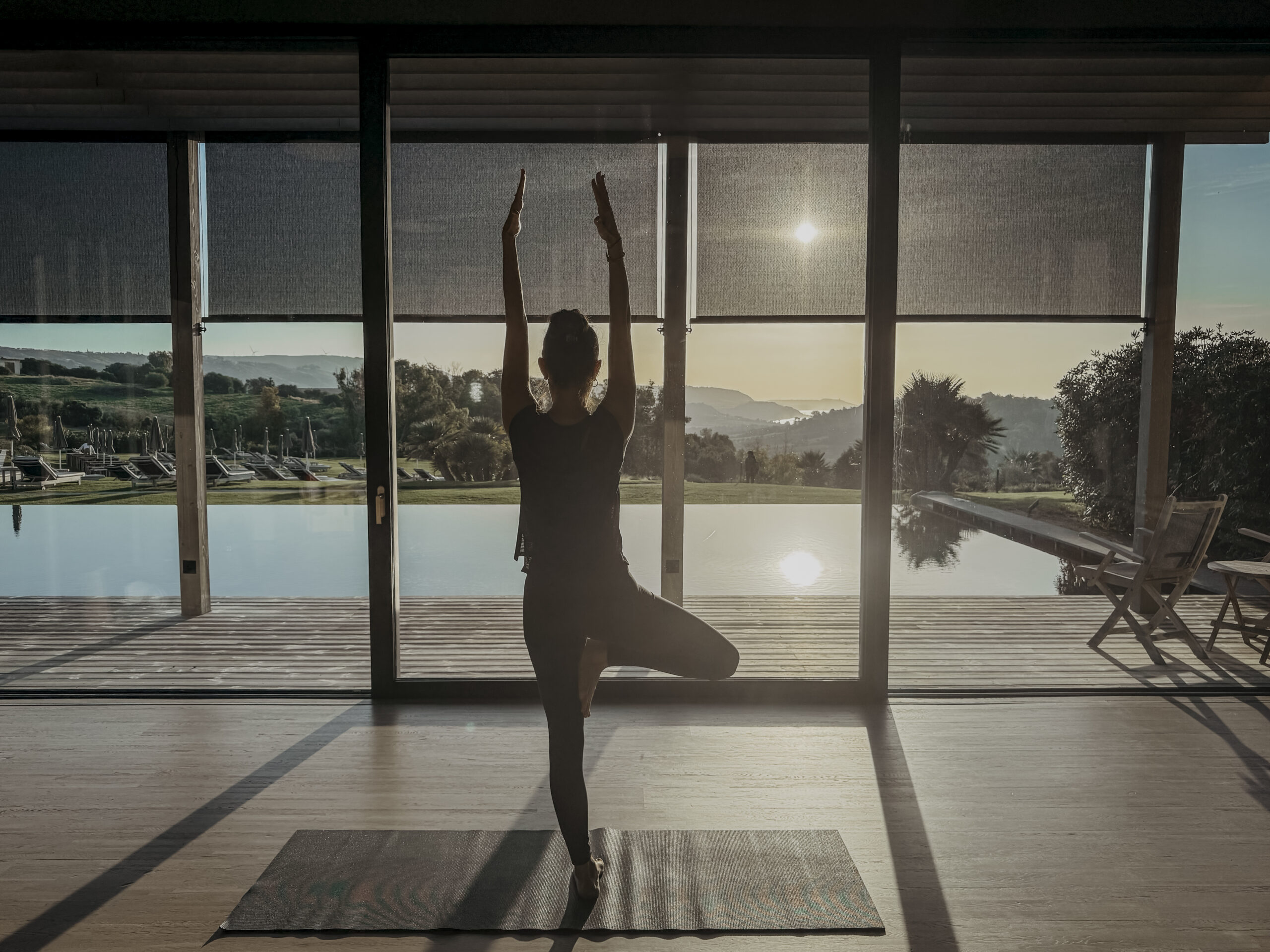 COCOtravel Sizilien Adler Yoga 2 scaled COCOtravel Sizilien Adler Yoga 2 scaled