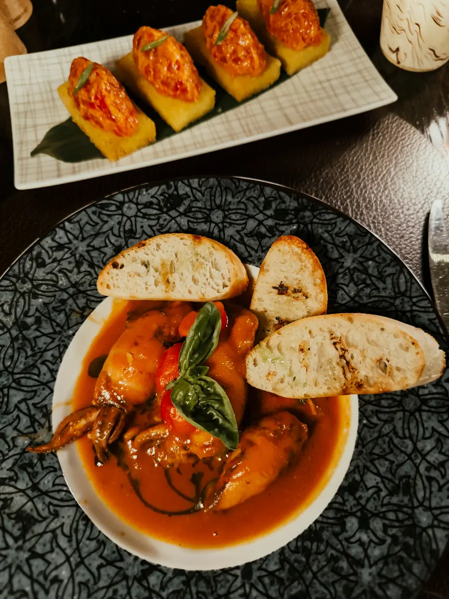 OCOtravel Oman JumeirahMuscatBay BrezzaRestauant