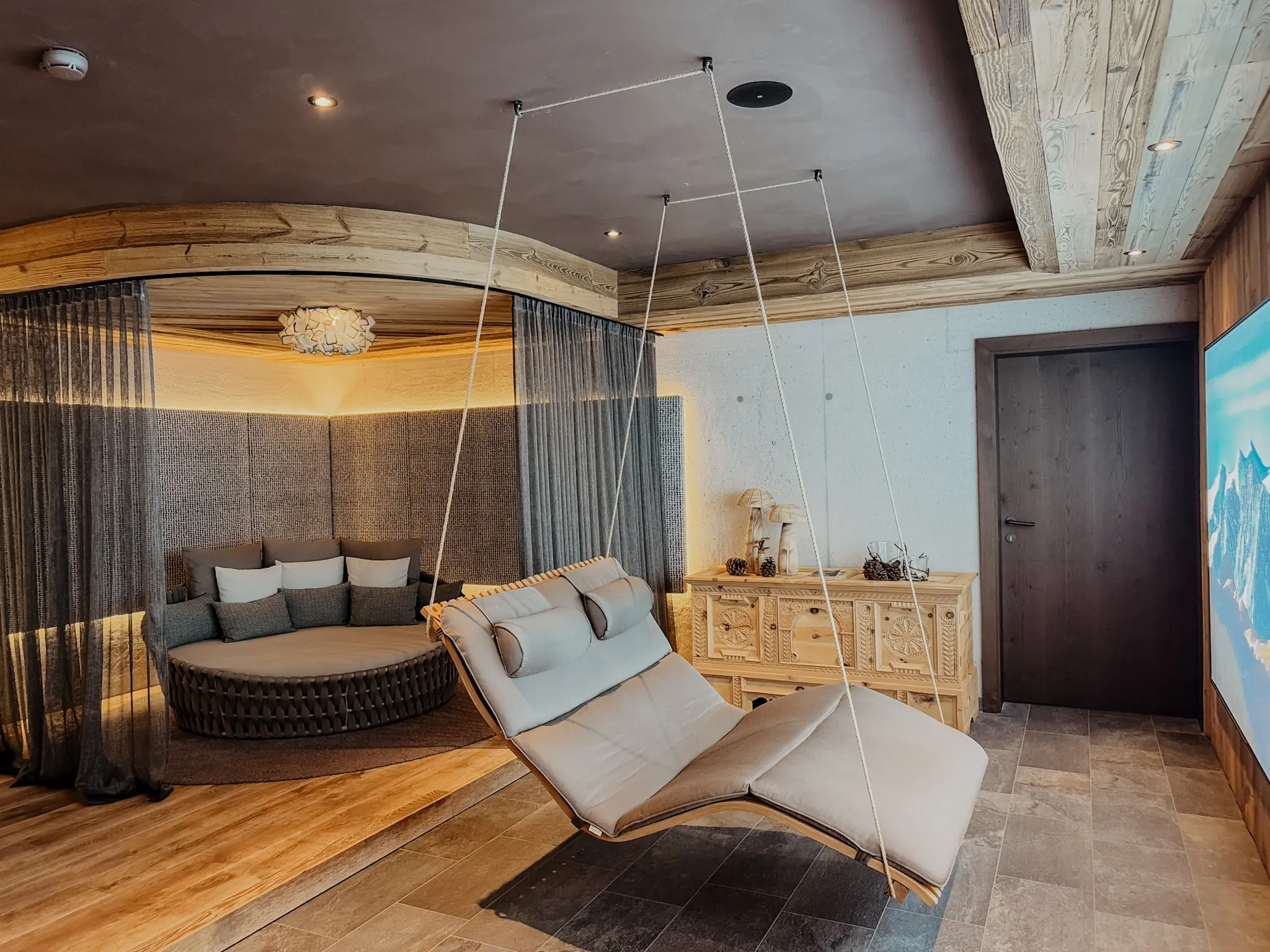 COCOtravel Baumhaus Lodge Gassner Neukirchen spa schwebeliege COCOtravel Baumhaus Lodge Gassner Neukirchen spa schwebeliege