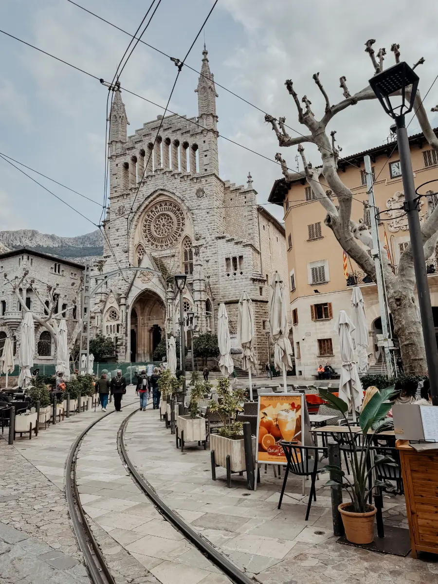 COCOtravel Mallorca VillaRiviera Soller1 COCOtravel Mallorca VillaRiviera Soller1