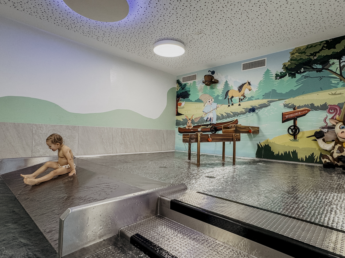 COCOtravel Oesterreich Kesselgrub Spa Babybecken 3