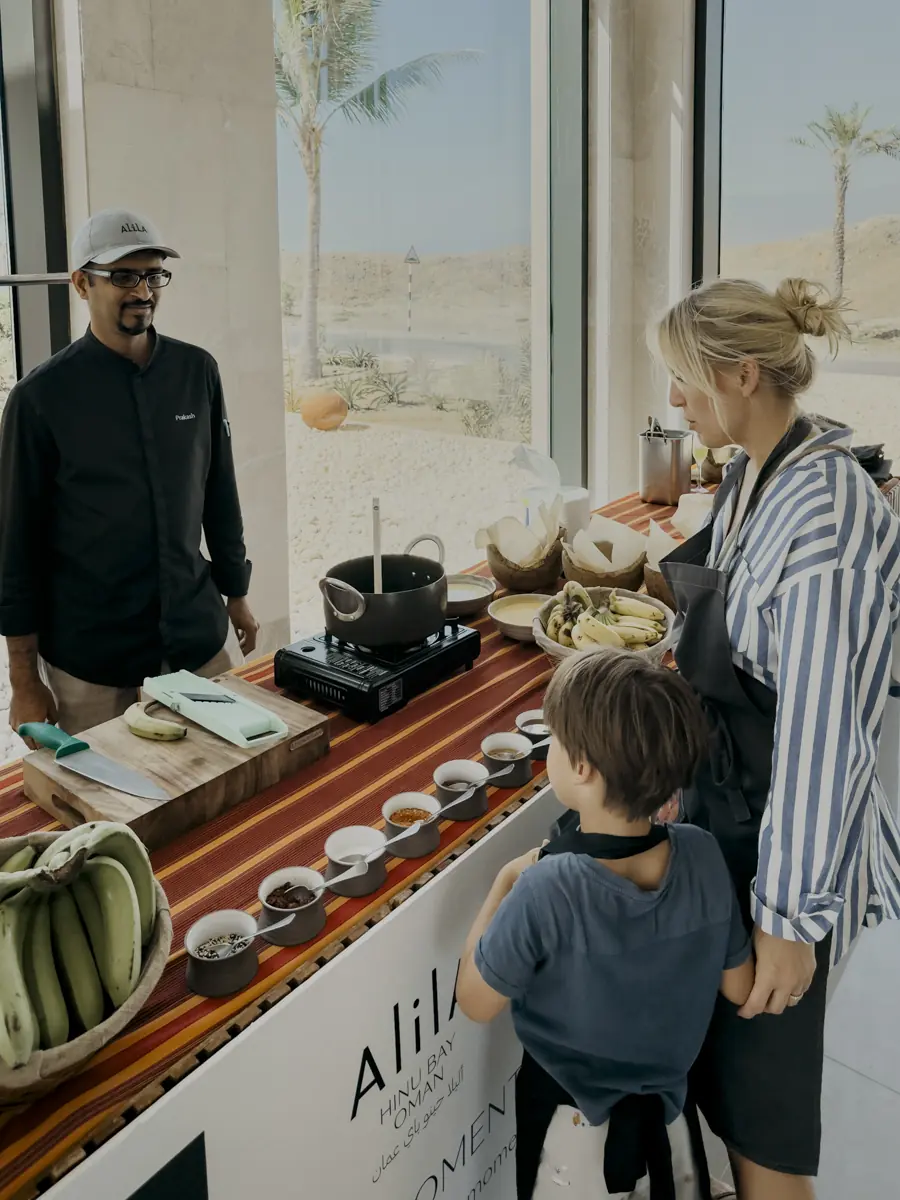 COCOtravel Oman AlilaHinuBay Banana CookingClass