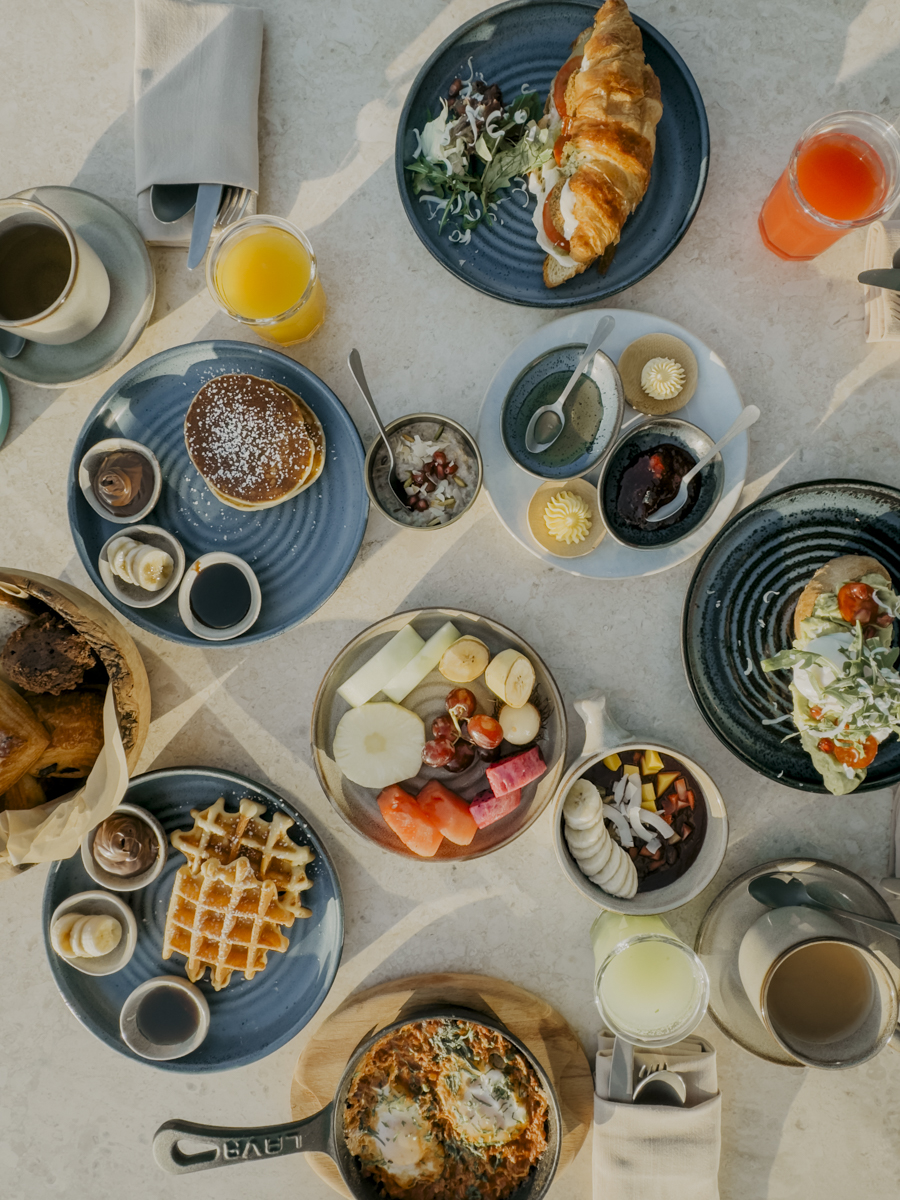 COCOtravel Oman AlilaHinuBay Restaurant TheOrchard Breakfast 4