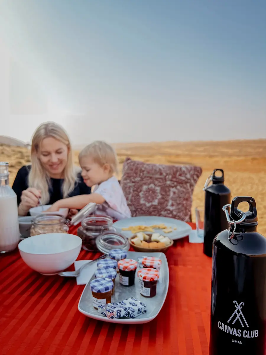 COCOtravel Oman CanvasClub Fruehstueck2