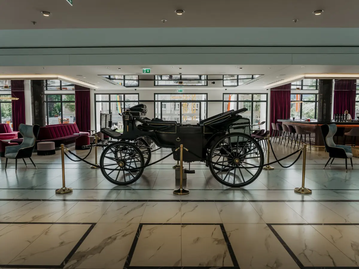 COCOtravel Oesterreich GrandElisabeth Kutsche 85