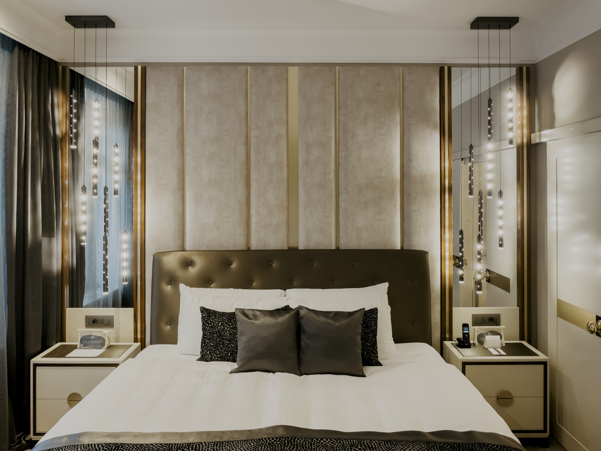 COCOtravel Suedtirol VillaEden Bett quer