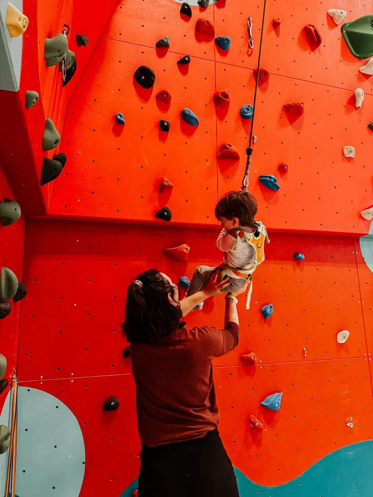 COCOtravel Eder Frida Indoor Spass 10